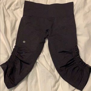 Purple lululemon scrunched leggings